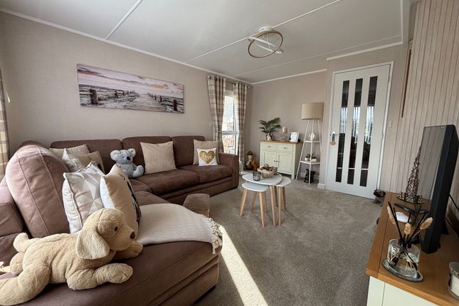 63 Blueleighs Park Chalk Hill Lane, Ipswich photo 3