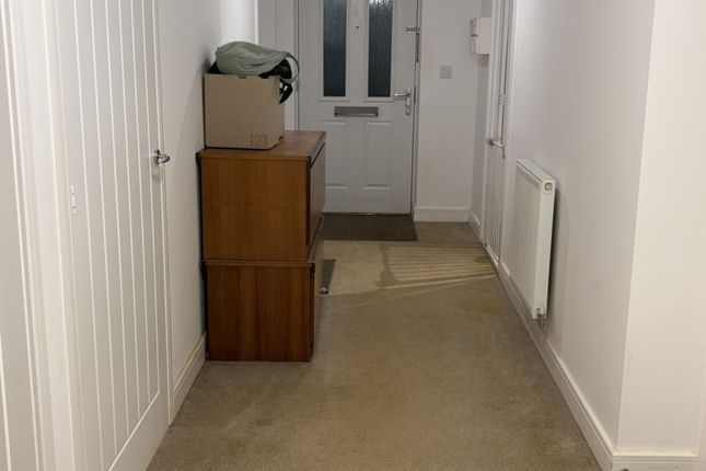 15, Ballingers, Shrivenham photo 2