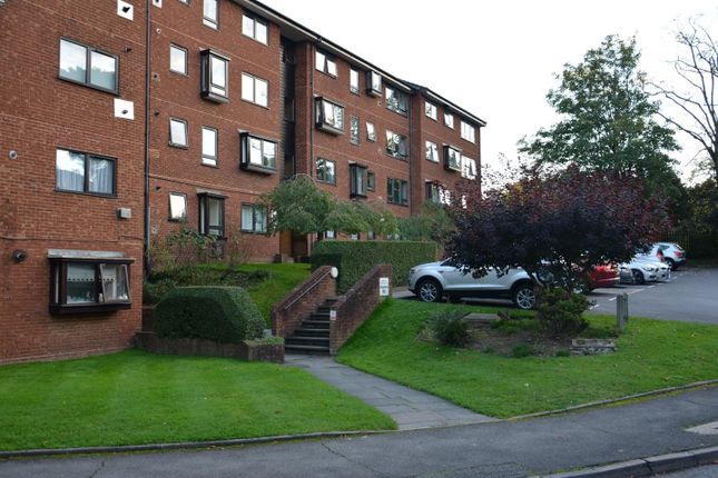 Thumbnail Flat to rent in Whitehaven Close, Bromley, Kent