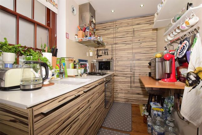 Thumbnail Terraced house for sale in Addiscombe Road, Croydon, Surrey