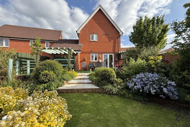 7 Farm Park, Exeter photo 3