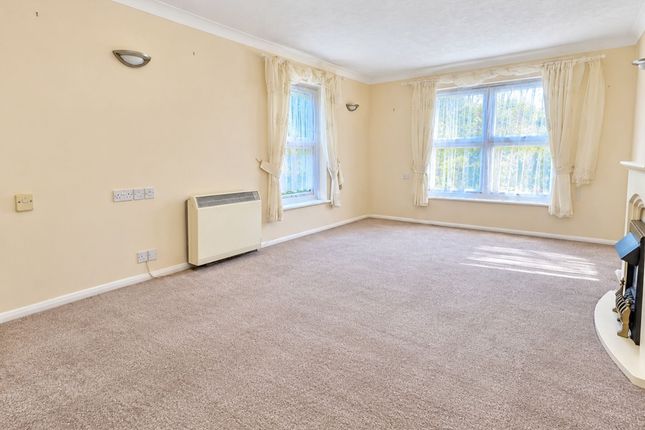 Flat 52, Fairfield Lodge, Eastbourne photo 2