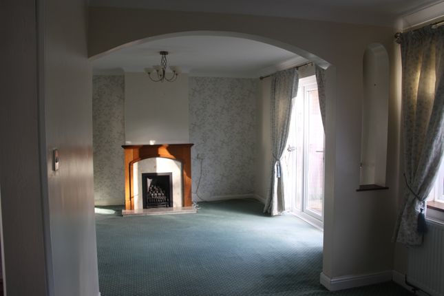 Open Plan Lounge/Dining Room