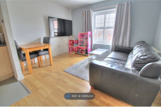 Apartment, Sobraon Heights Cambrai Close, Lincoln photo 4