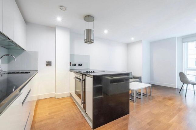 Apartment 1313, Crawford Building, London photo 3