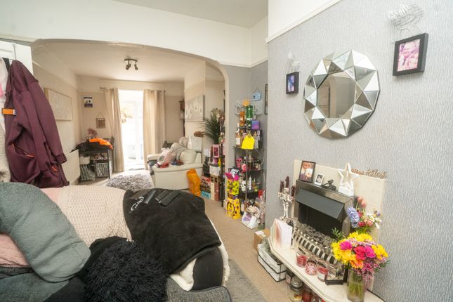 33, Tudor Road, Tranmere photo 4