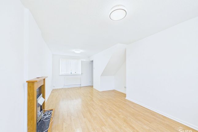 9 Melrose Close, Derby photo 5