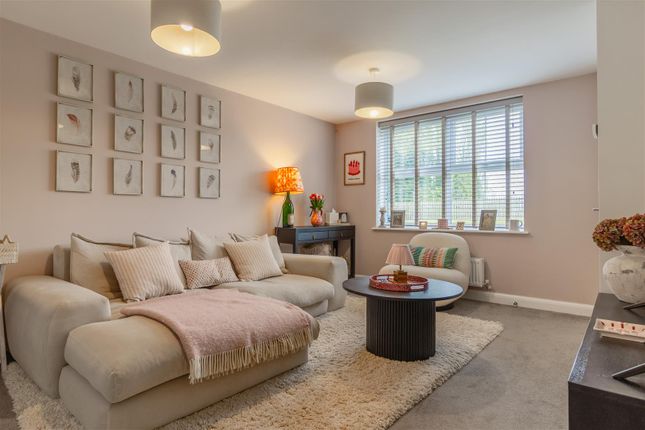 15, The Sidings, Southam photo 4