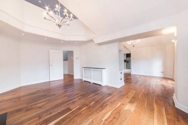 Thumbnail Penthouse to rent in Bickenhall Mansions, Bickenhall Street, Marylebone, London