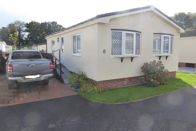 Mobile/park home for sale in Knightcrest Park, Milford Road, Everton, Lymington, Hampshire