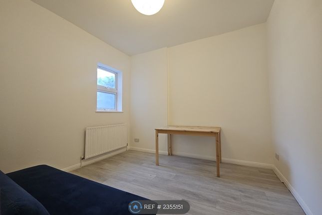 Pevensey Road, London photo 2