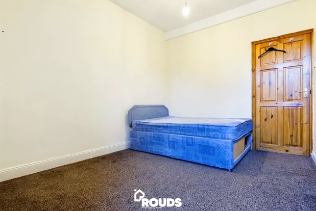 Room to rent in Room 3, Hatfield Road, Birchfield, Birmingham, West Midlands