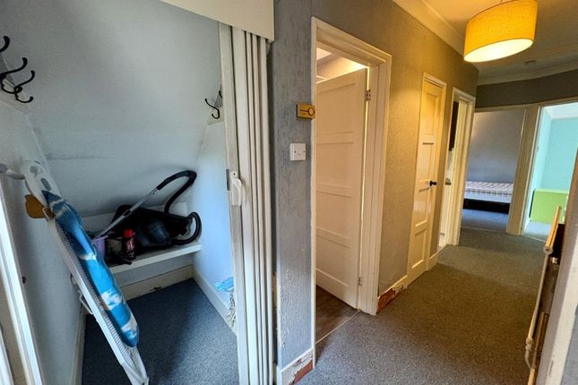 6 Rolleston Close, Norwich photo 4