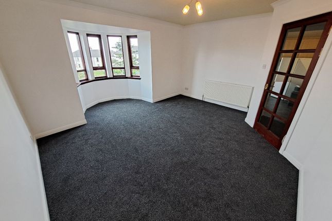 Carmichael Court, Dundee, Dundee photo 2