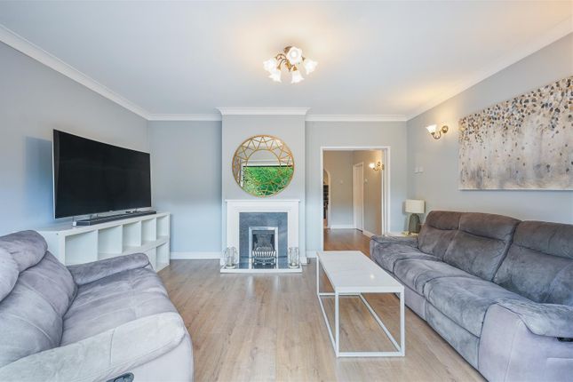 1 Woodland Cottages, St. Monicas Road, Kingswood photo 3
