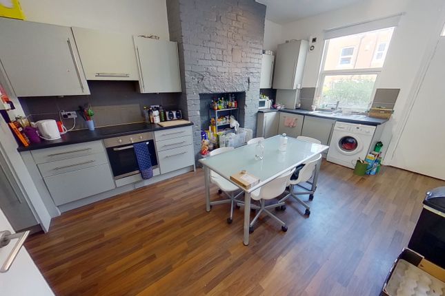 Thumbnail Terraced house to rent in Stanmore Street, Burley, Leeds