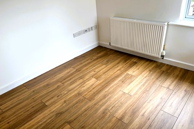 21, Manhattan Apartments, Yeovil photo 4