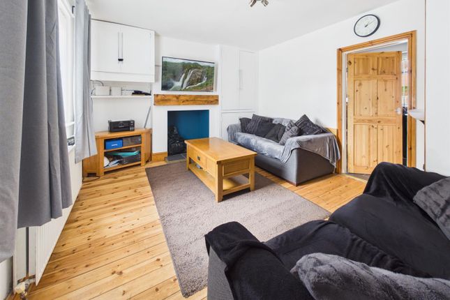 26, Usher Avenue, Lincoln photo 2