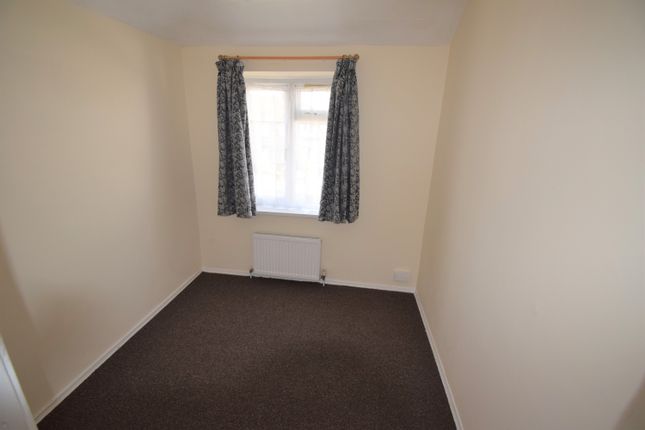 Property to rent in Carlton Road, Slough