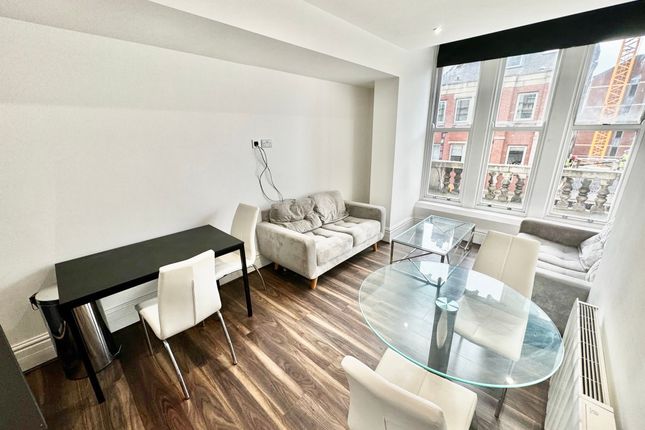 Flat to rent in Pearl Chambers, 22 East Parade, Leeds