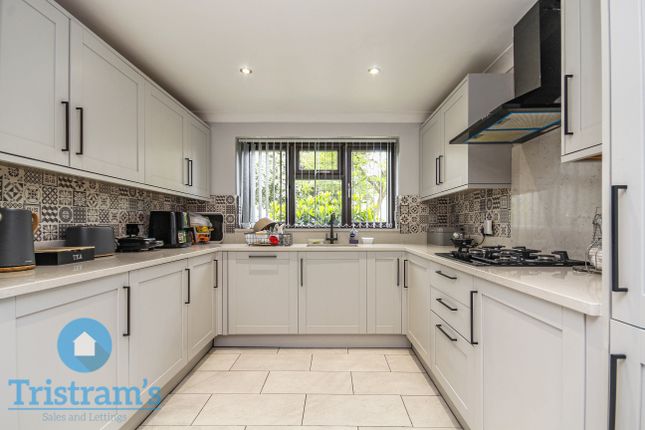 Detached house for sale in Middle Nook, Wollaton, Nottingham