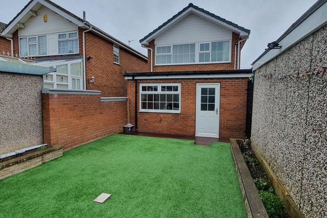 21, Green Hill Chase, Leeds photo 4