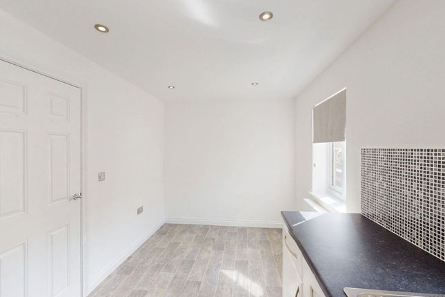 79 Abbeylea Drive, Bolton photo 4