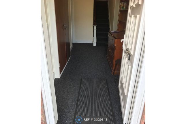 B, Trentham Road, Longton photo 5