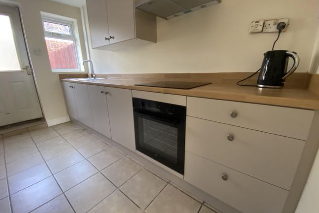 29, Gudmunsen Avenue, Bishop Auckland photo 3