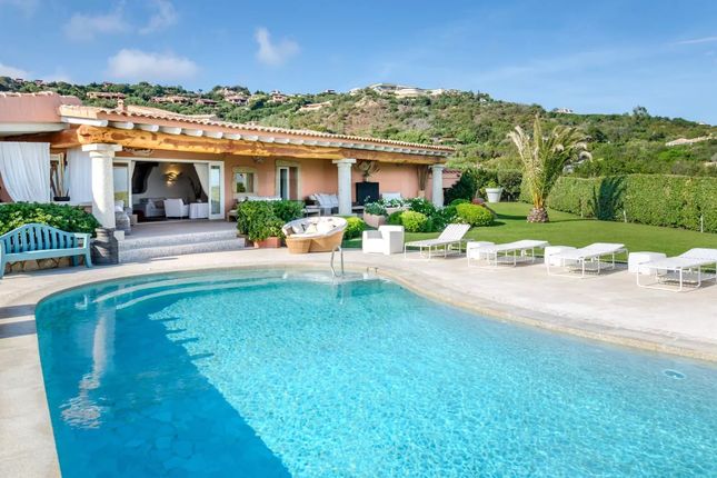 Villa for sale in Porto Cervo, 07021, Italy
