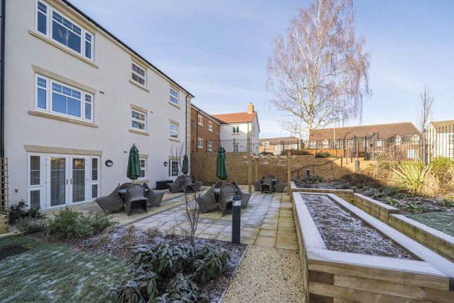 30 Queen Elizabeth Place,, Queen Elizabeth Place, Alton photo 5