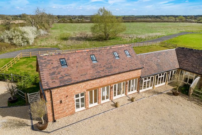 Thumbnail Barn conversion for sale in Naunton Court, Pershore, Worcestershire