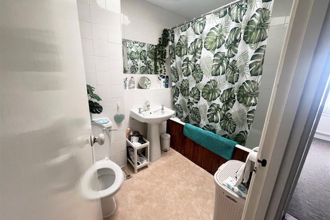 30, Townfield, Rickmansworth photo 2