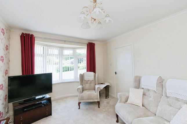 24, Nuthatch Road, Eastbourne photo 3