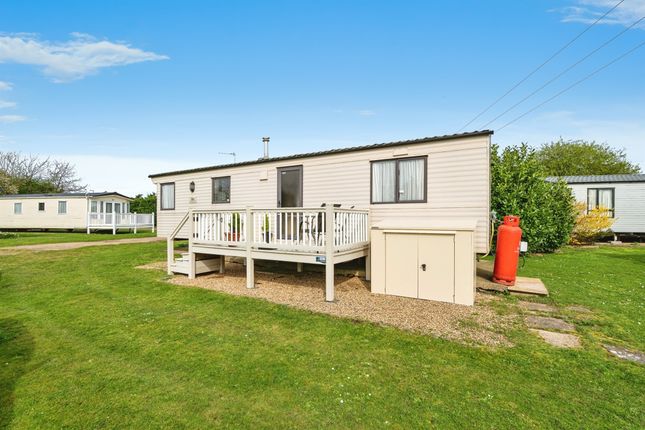 Mobile/park home for sale in Butt Lane, Burgh Castle, Great Yarmouth
