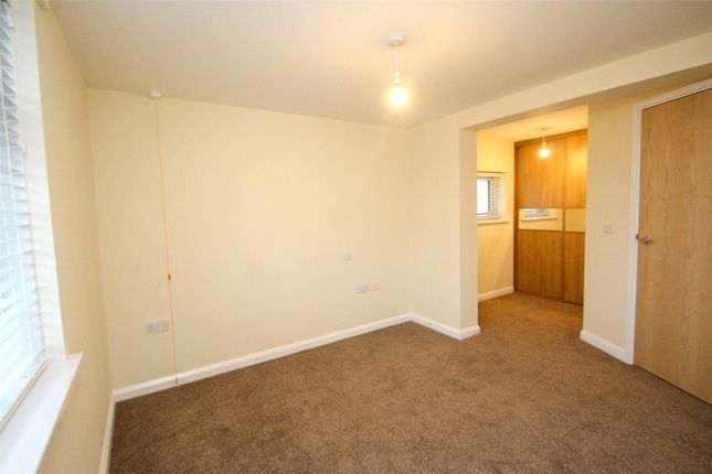 Flat to rent in Henstead Road, Southampton, Hampshire