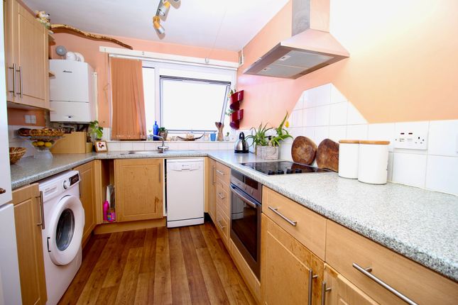 3 Litchfield Road, Southampton photo 2