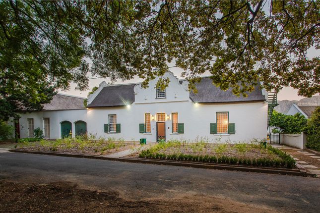Detached house for sale in 7A De Jonghs Avenue, Paarl, Western Cape, South Africa