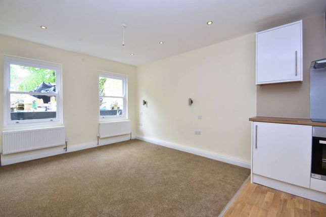 Thumbnail Studio to rent in Woodchurch Road, South Hampstead, London