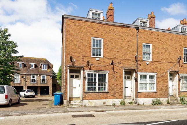 Flat to rent in Ospringe Street, Faversham