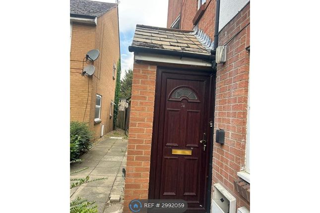 Queens Court, Queens Road, Slough photo 2