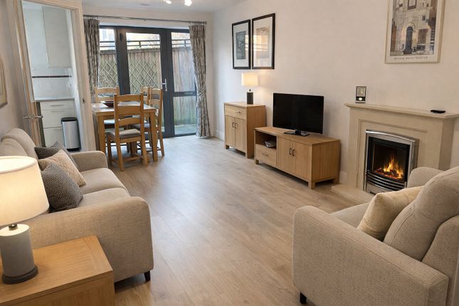 Flat 7,, Turner House, Midhurst photo 2
