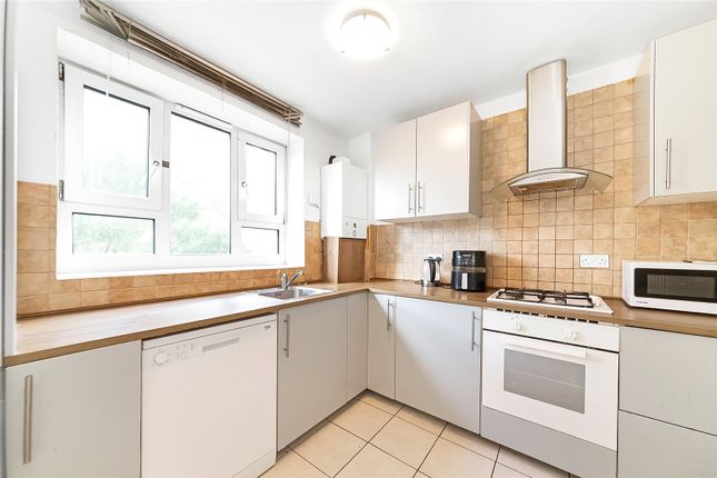 Flat 28, Gedge Court,, London Road, Mitcham photo 2