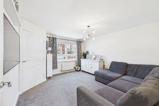 8, Dewberry Drive, Paignton photo 2
