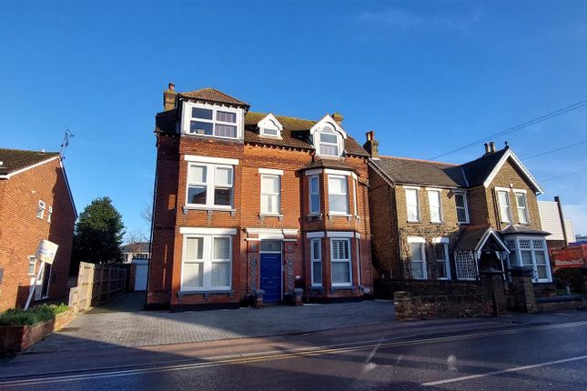 Thumbnail Flat to rent in St. Peters Road, Broadstairs