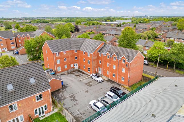 2-bed flat on Medway Court, 55, Ashtons Green Drive, St. Helens, £90,000