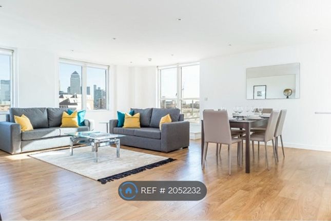 Flat to rent in Hudson House, London