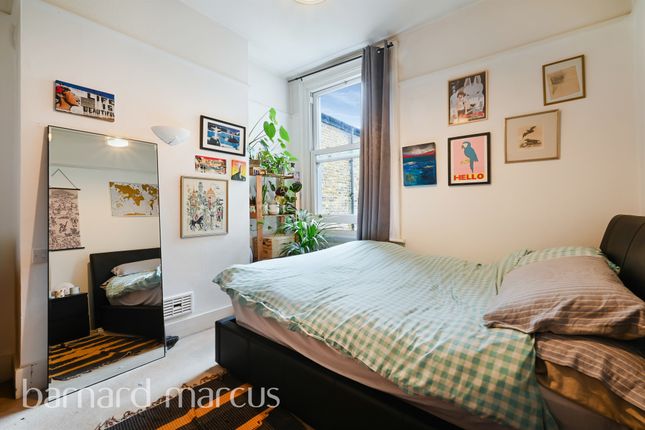 Property for sale in Elspeth Road, London