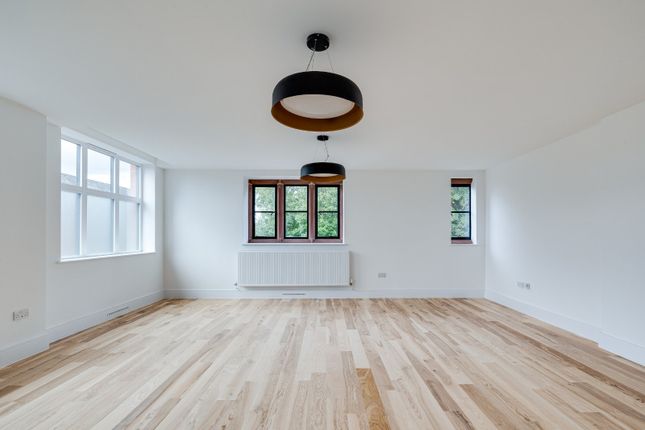 Apartment 7, 2, Overleigh Road, Cheshire photo 4