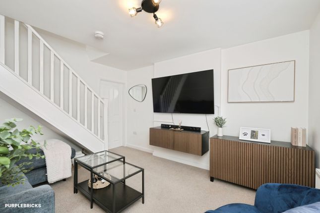 23, Bellamy Drive, Nottingham photo 2